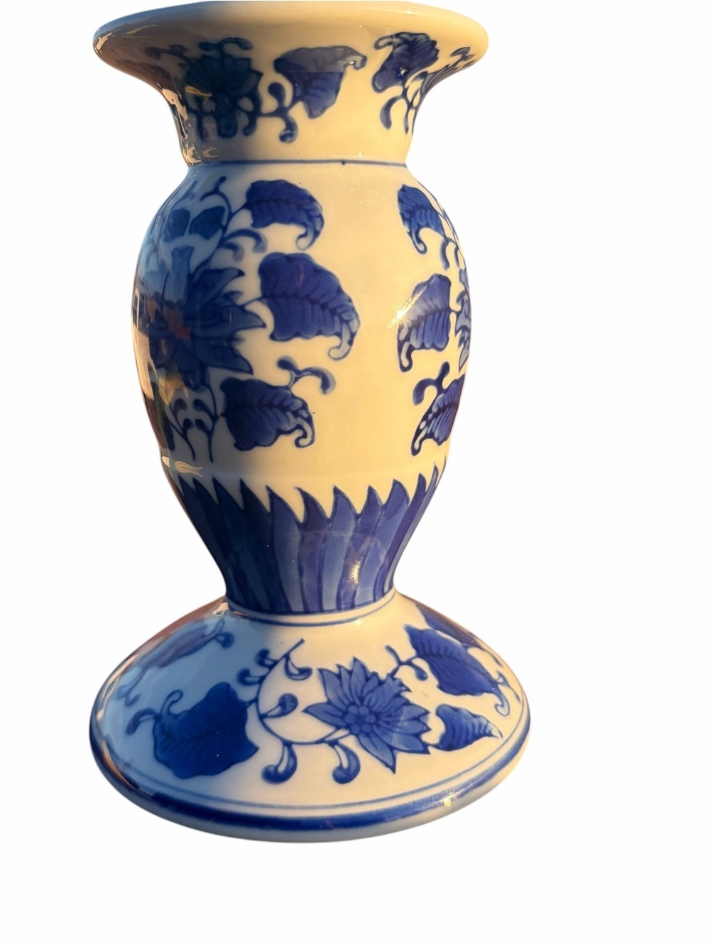 VINTAGE BLUE AND WHITE PORCELAIN PILLAR CANDLE HOLDER | CHINOISERIE FLORAL DESIG - Picture 7 of 9